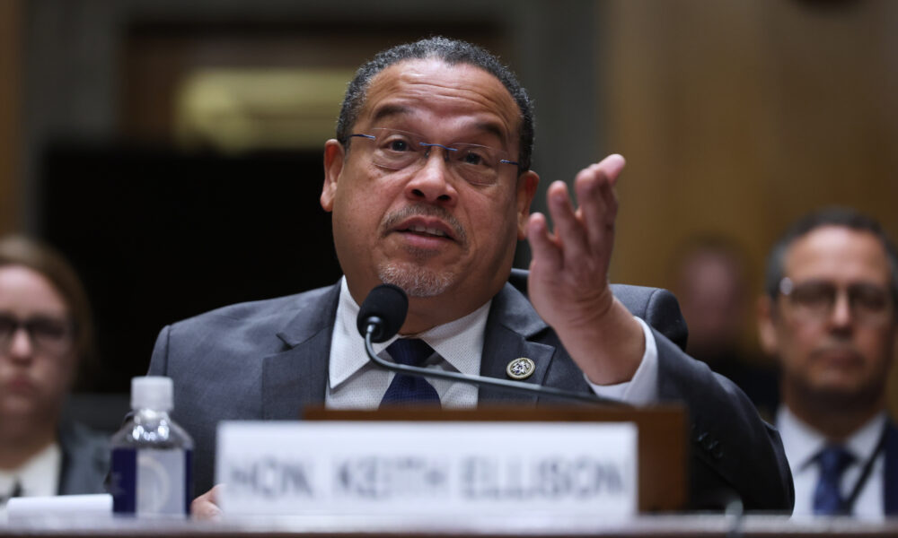 Minnesota AG: Feds still not cooperating on Pretti and Good investigations