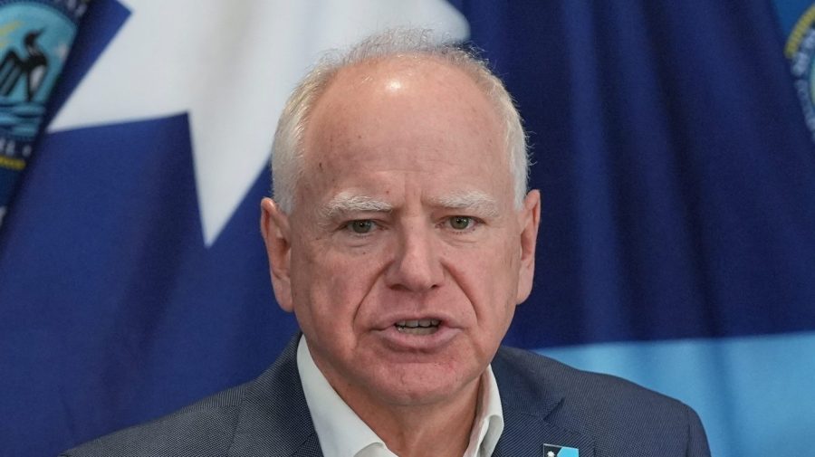 Walz says he’d ‘rather eat glass’ than fill Klobuchar’s Senate seat