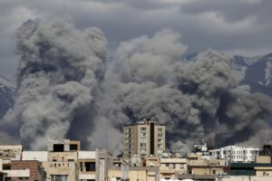 Israeli strikes rock Tehran as Iran’s counterattacks widen