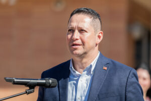 Tony Gonzales admits sexual relationship with former staff member who killed herself