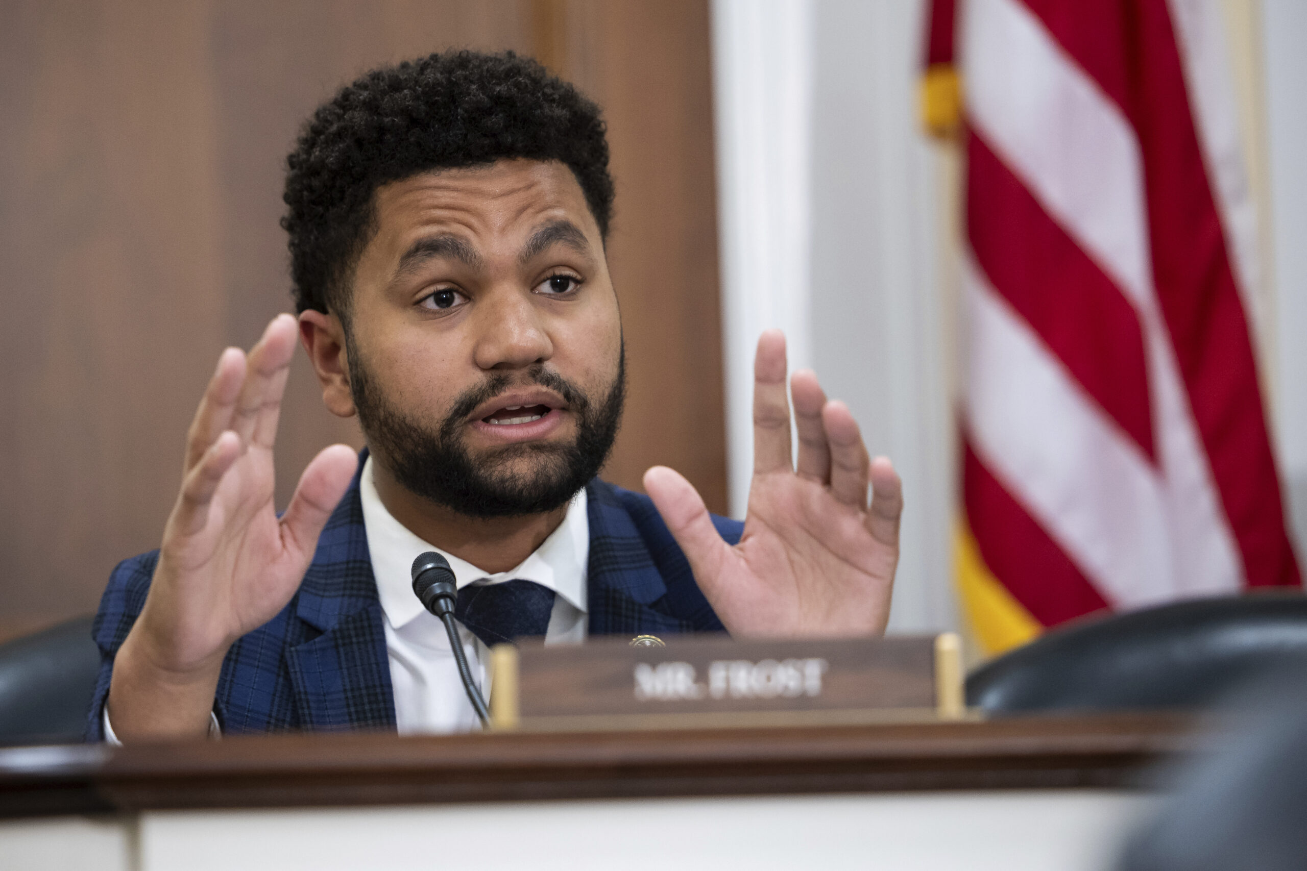 Data center moratorium gains traction among Hill progressives