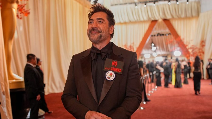 Javier Bardem sports anti-war pin, says ‘free Palestine’ at Oscars