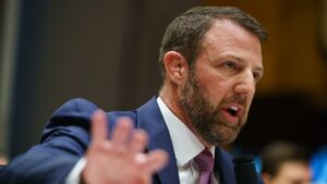 Mullin breaks with Noem, signals changes at DHS