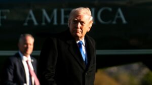 Trump, Iran give conflicting signs on negotiations