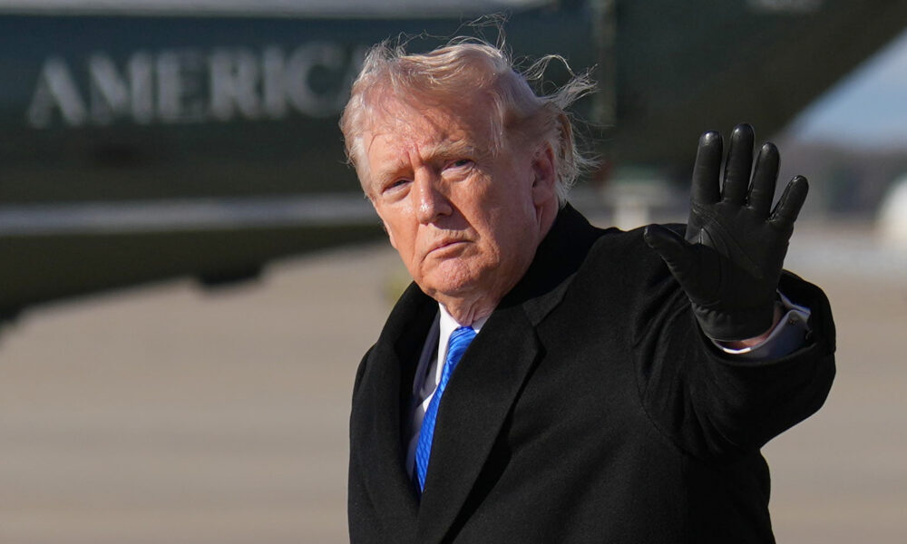 Trump demands ‘clean 18-month extension’ of key spy powers