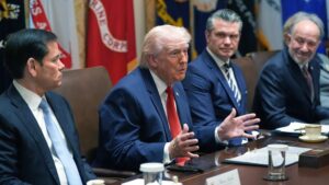 Live updates: White House expected to intervene in TSA turmoil amid DHS shutdown