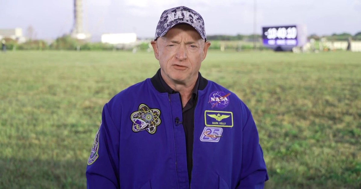 Sen. Mark Kelly slams Pete Hegseth for injecting Christian rhetoric into Iran war