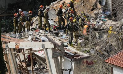 Airstrikes on Iran kill more than 25 as Trump’s deadline to open Strait of Hormuz looms