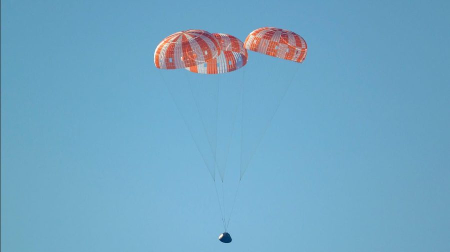 Artemis II crew splashes down safely after historic lunar mission