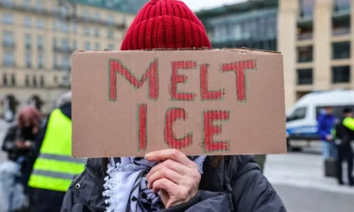Trump administration tries to force Reddit to identify user who criticized ICE