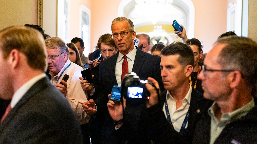 Live updates: Senate plans for vote-a-rama; California gubernatorial candidates prepare for debate