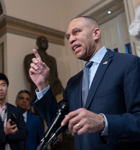 Jeffries says AI data centers will be Dem priority