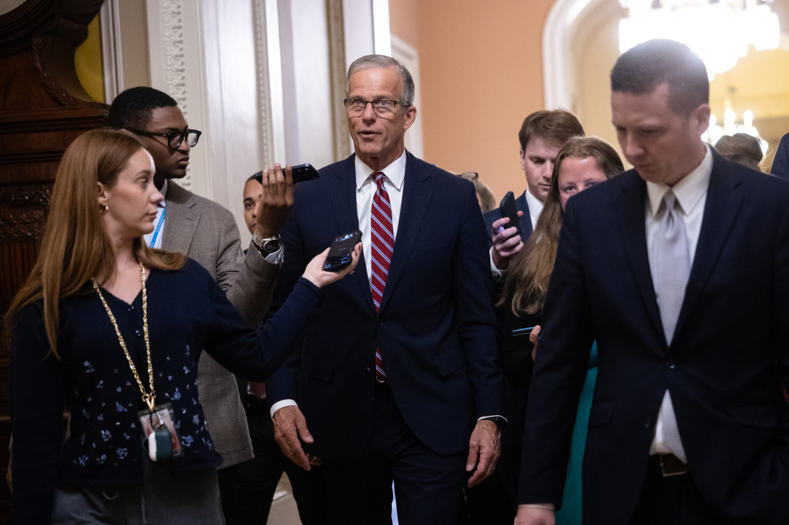 Senate to seek short-term punt for key surveillance power