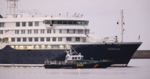 Evacuations of passengers from hantavirus-stricken cruise begins in Spain