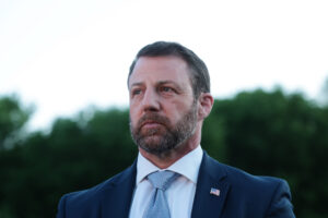 Ballroom security can’t be privately funded, Mullin tells GOP lawmakers