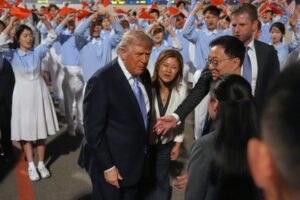 Trump to be feted and spend hours with Xi during China trip