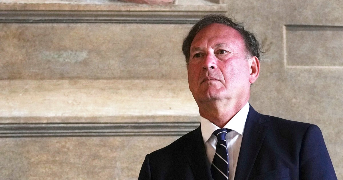 The week at SCOTUS: Maps, mifepristone and more divide justices on the shadow docket