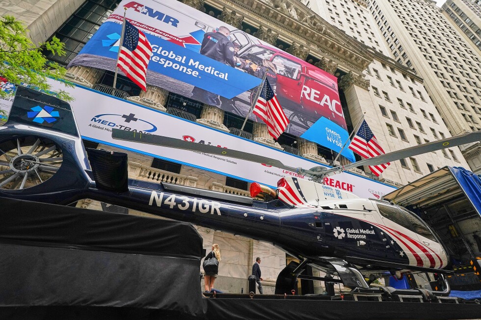 Asian shares slip and oil prices gain as Iran talks stall
