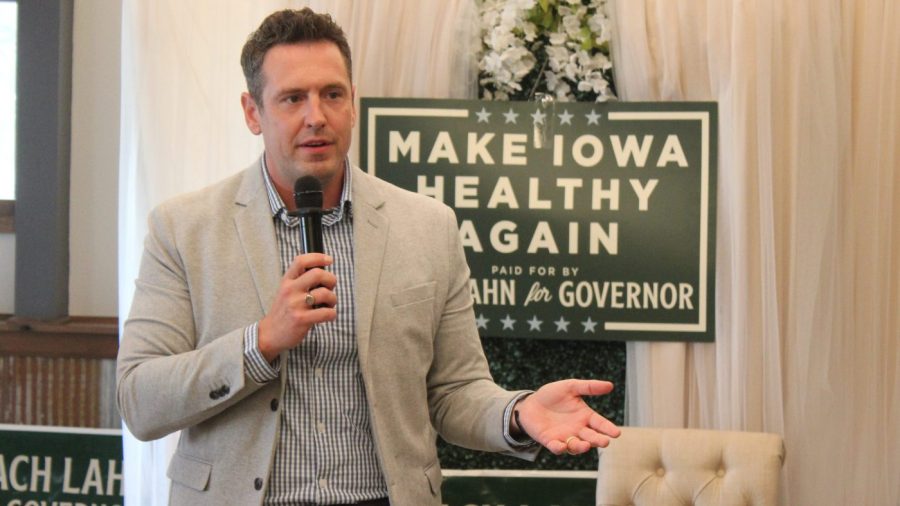 Lahn, Sandpoised for head-to-head matchup for Iowa governor