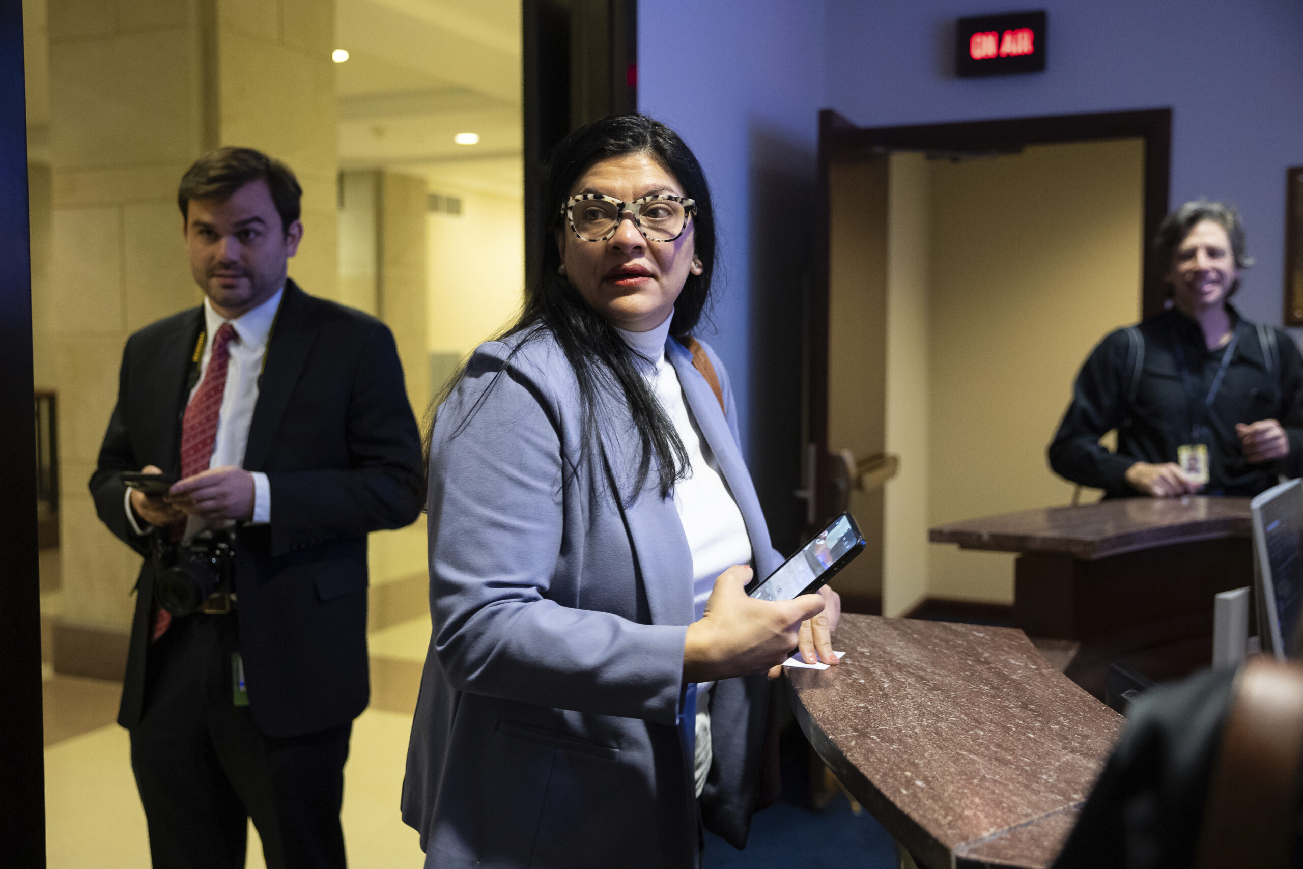 Democrats divided over failed Lebanon war powers resolution
