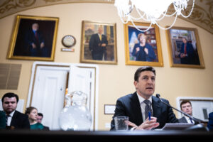 Steil pushes bill to ban lawmakers from political prediction markets