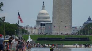 Trump doubles down on Reflecting Pool vandalism claims