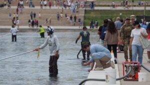National Guard, Park Police patrolling Reflecting Pool