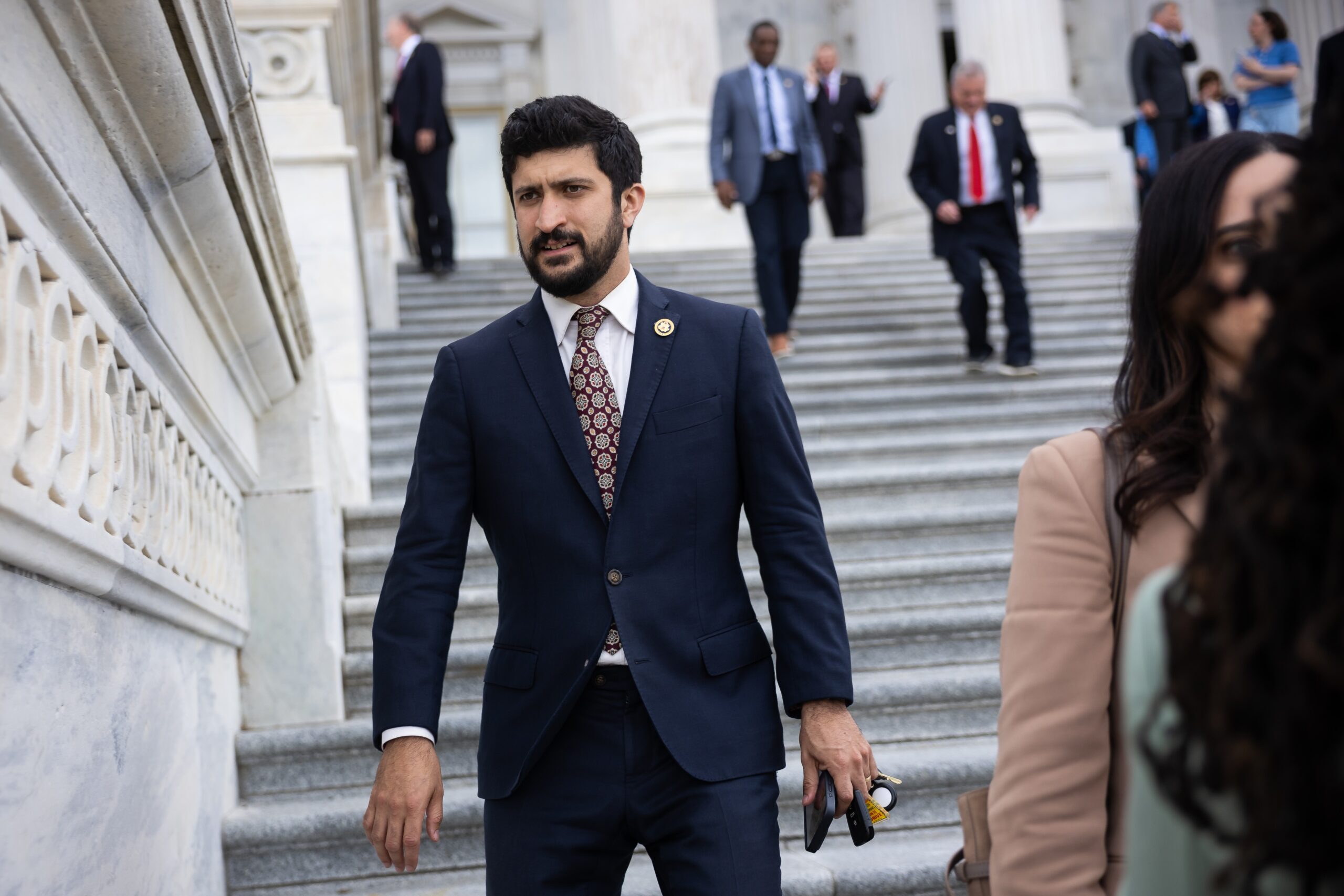 Top House progressive warns Democrats to get serious on AI messaging