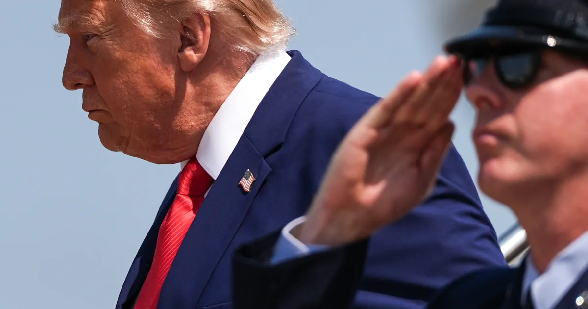 Trump speaks on behalf of fallen U.S. troops in brazenly self-serving display