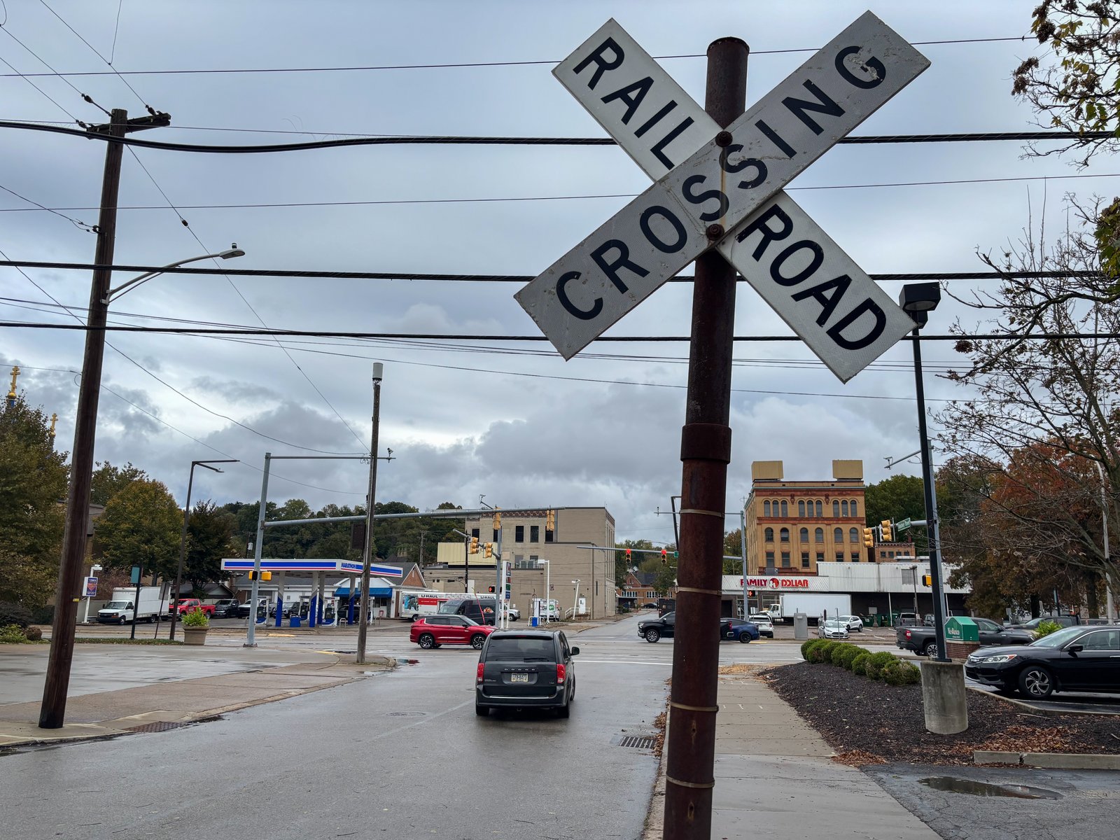 A railroad crossing is seen in Carnegie, Pennsylvania. Deluzio’s district is covered in railroad tracks, including those run by Norfolk Southern, the company responsible for the 2023 toxic train derailment in East Palestine, Ohio, which affected Beaver County.